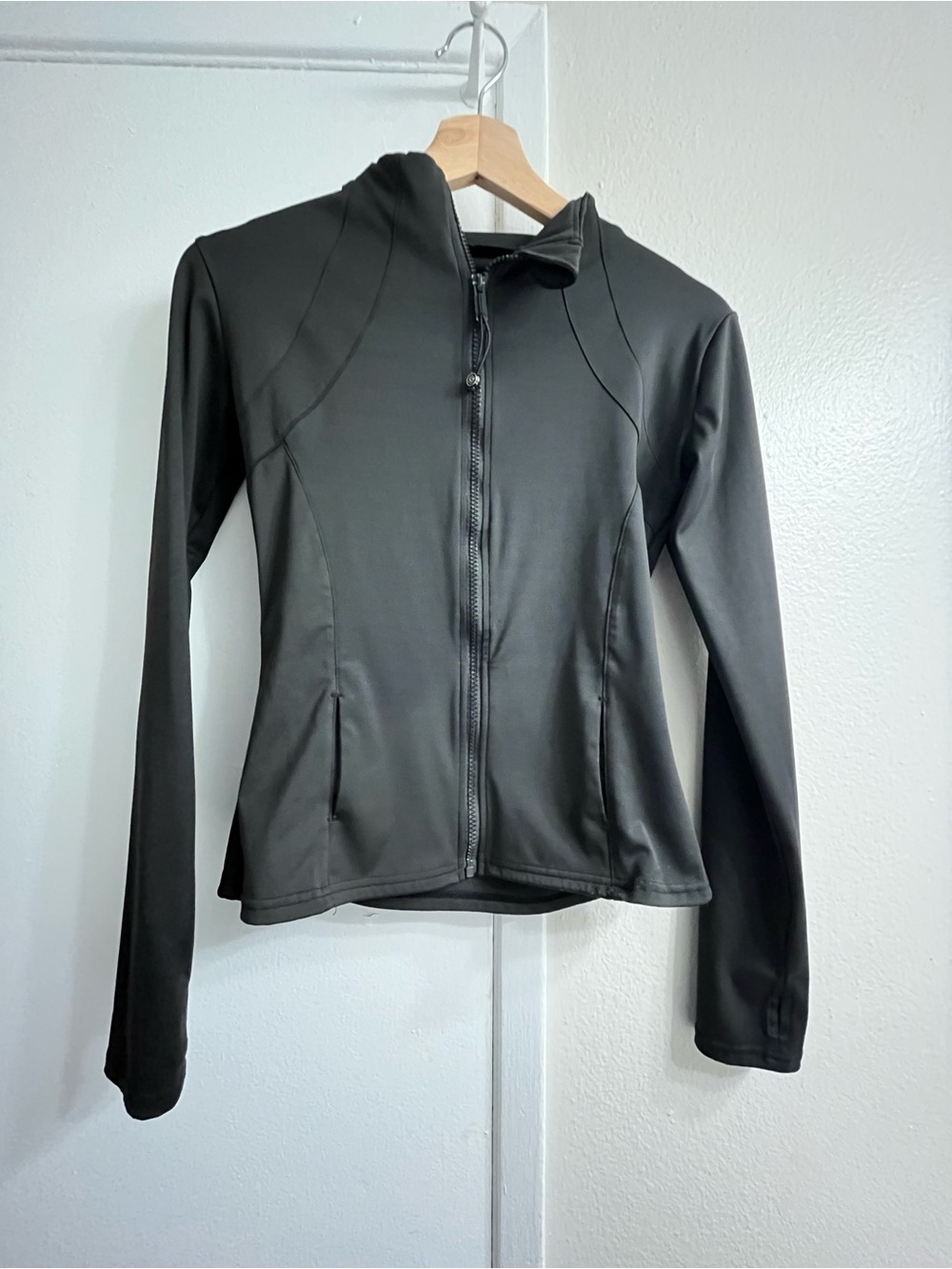 Athletic jacket
